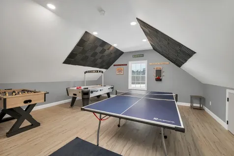 135 Smoke Street Barrington NH 03825