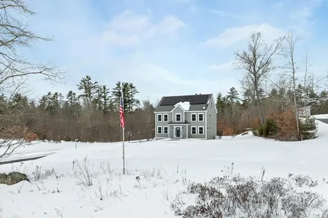 135 Smoke Street Barrington NH 03825