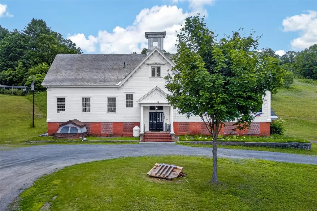 66 Duttonsville School Drive Cavendish VT 05142