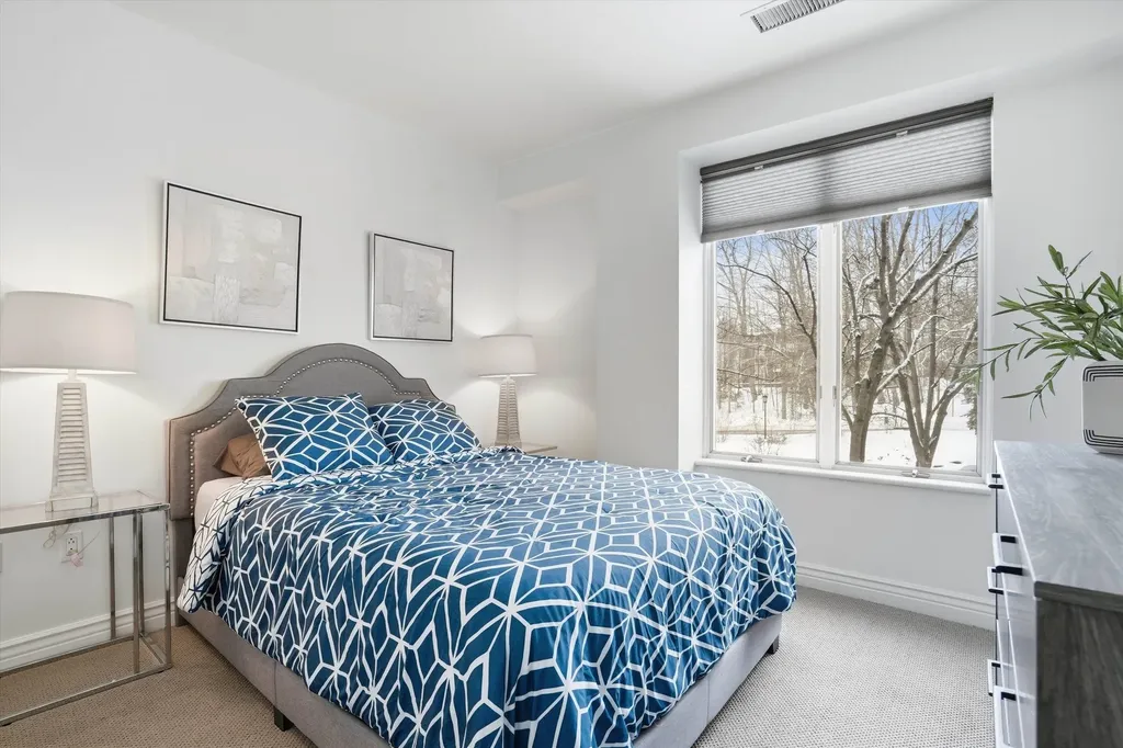 300 River Road Manchester NH 03104