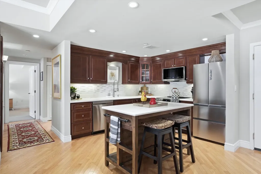 300 River Road Manchester NH 03104