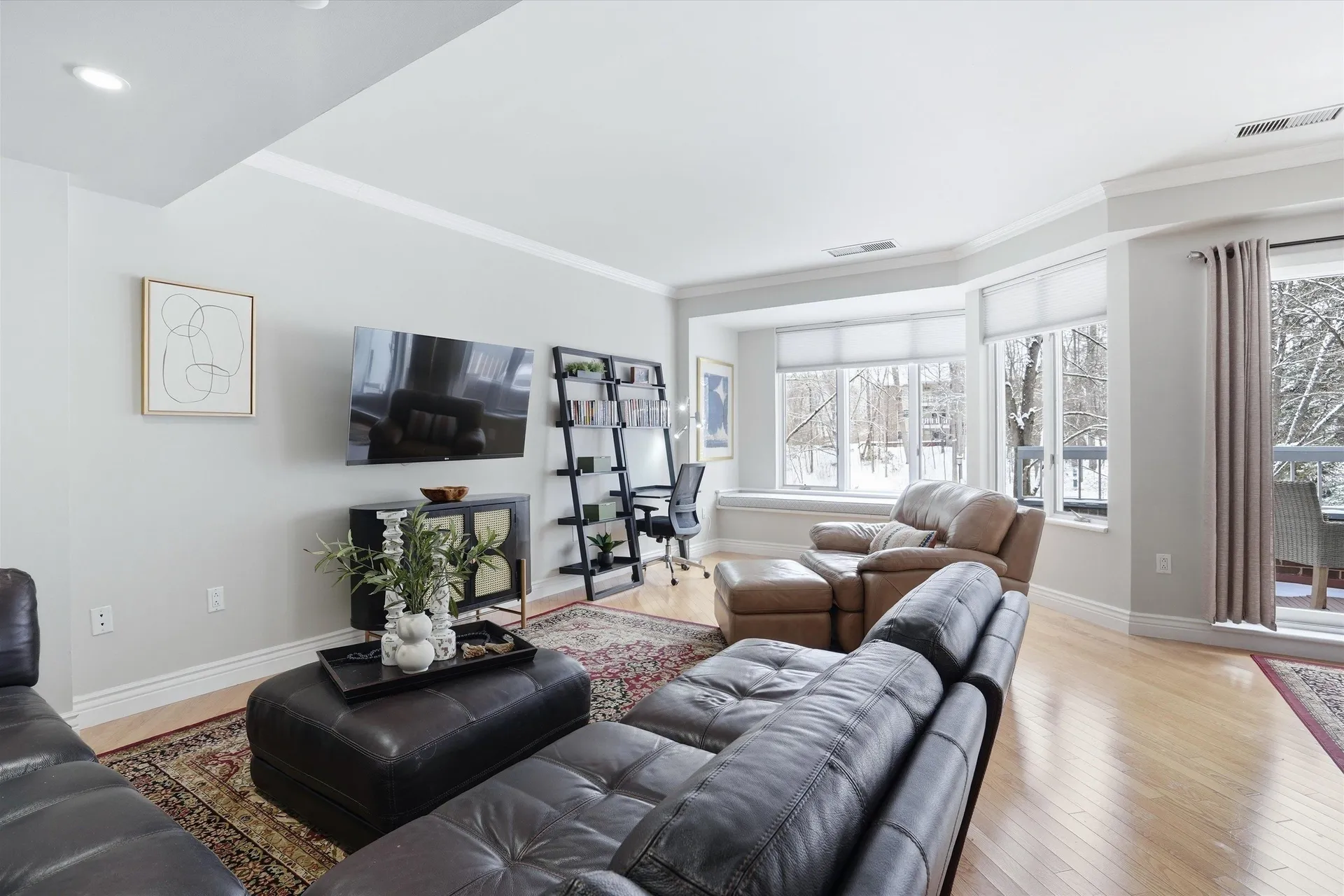 300 River Road Manchester NH 03104