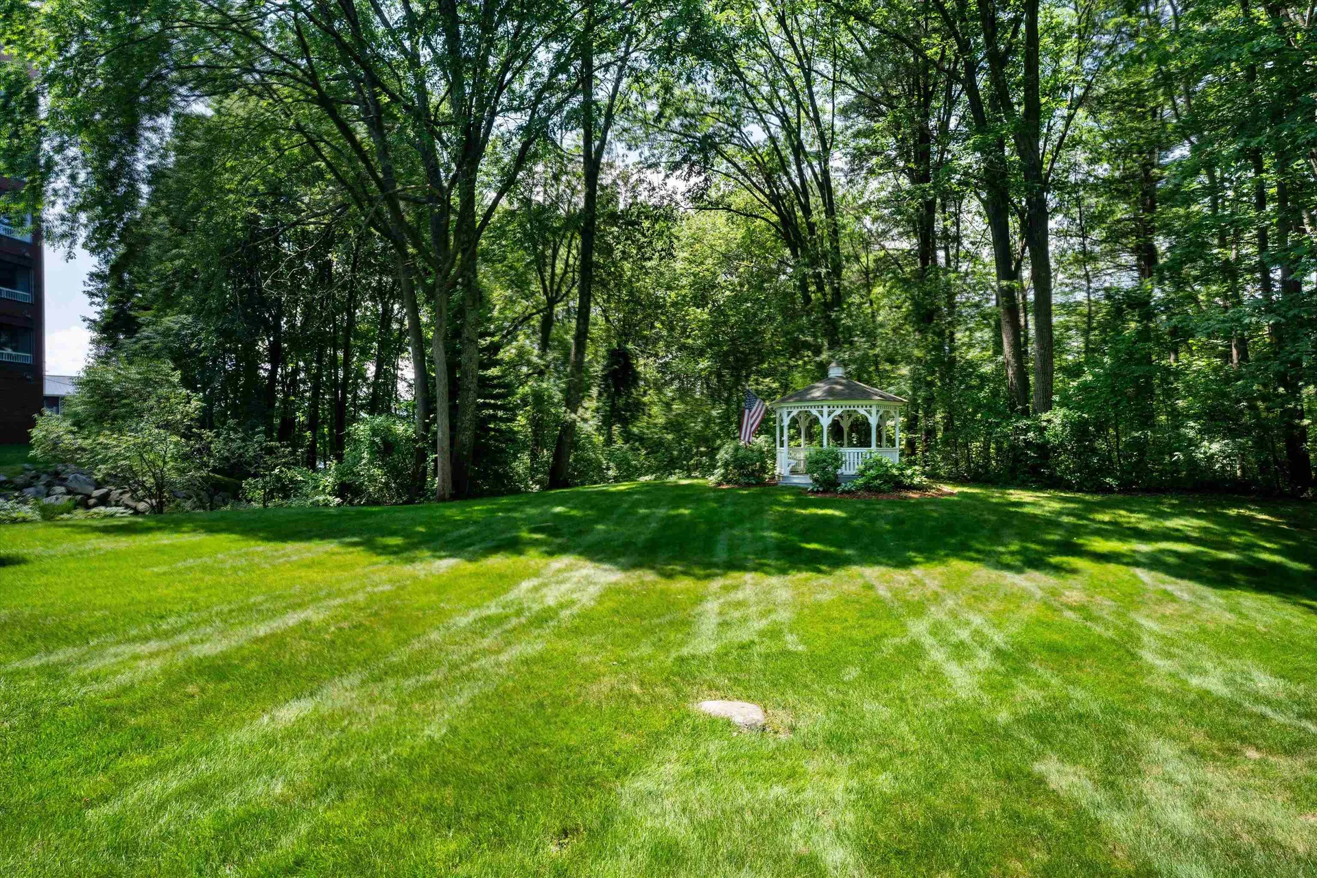 300 River Road Manchester NH 03104