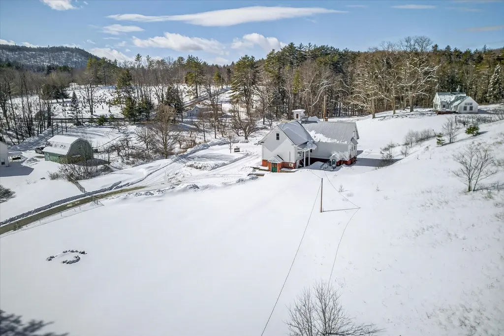 66 Duttonsville School Drive Cavendish VT 05142