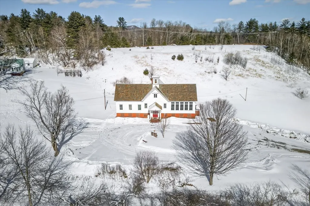 66 Duttonsville School Drive Cavendish VT 05142