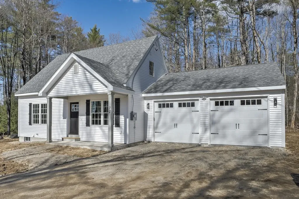 1 Ashley Avenue Hinsdale NH 03451
