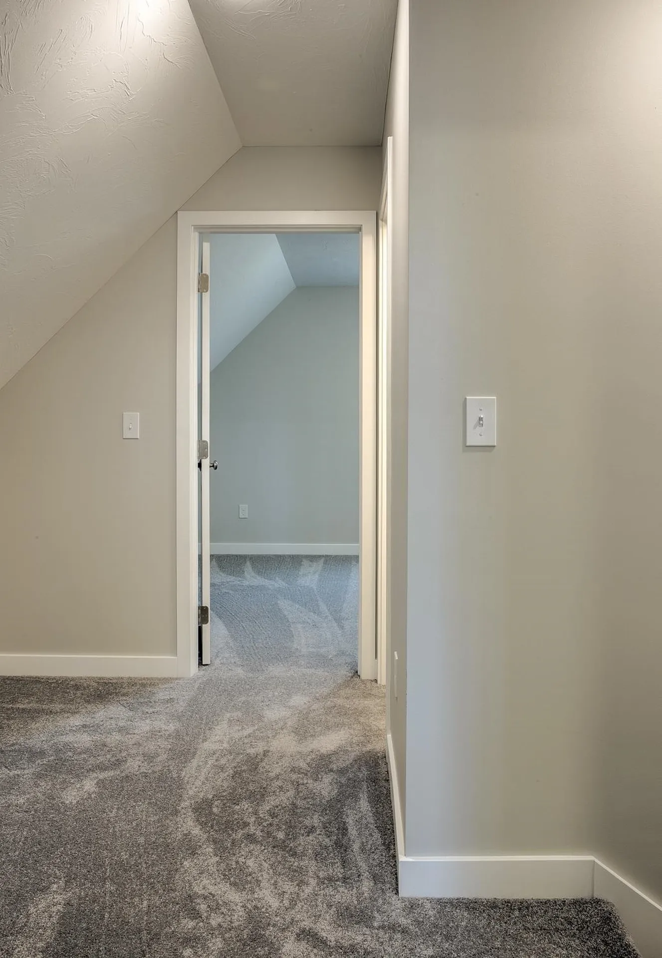 1 Asheley Avenue Hinsdale NH 03451