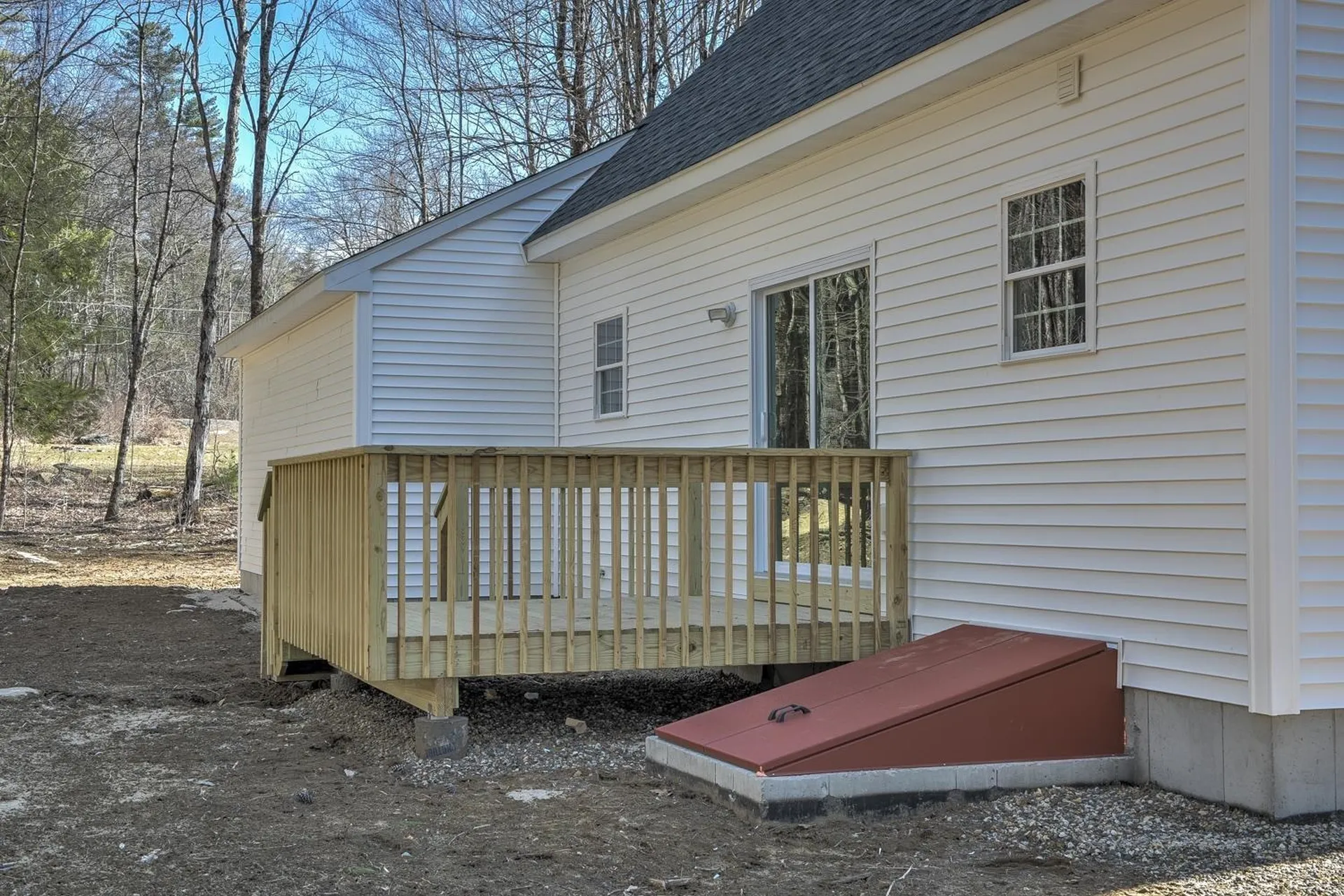 1 Ashley Avenue Hinsdale NH 03451