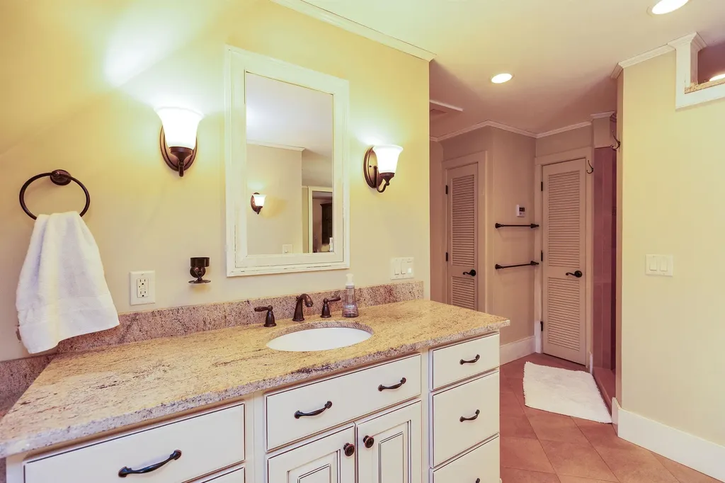 137 Muzzy Hill Road Greenfield NH 03047