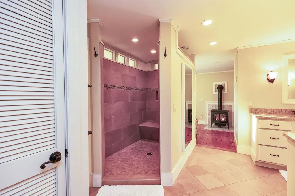 137 Muzzy Hill Road Greenfield NH 03047