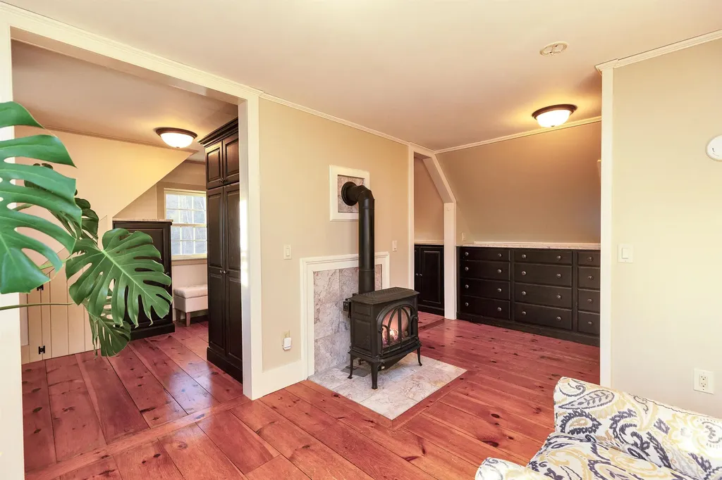 137 Muzzy Hill Road Greenfield NH 03047