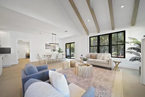 55 Trails Edge Road Windham NH 03087