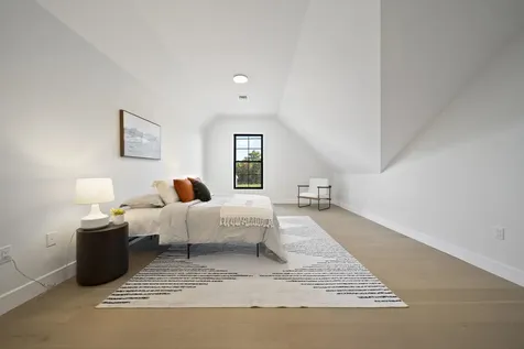 55 Trails Edge Road Windham NH 03087