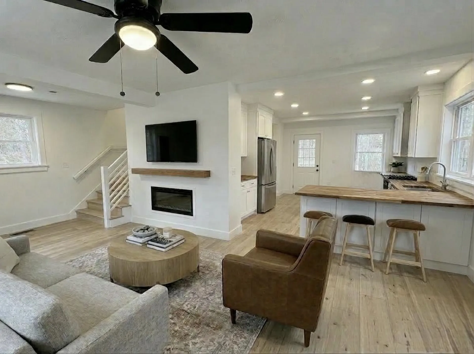 27 A Street Franklin NH 03235