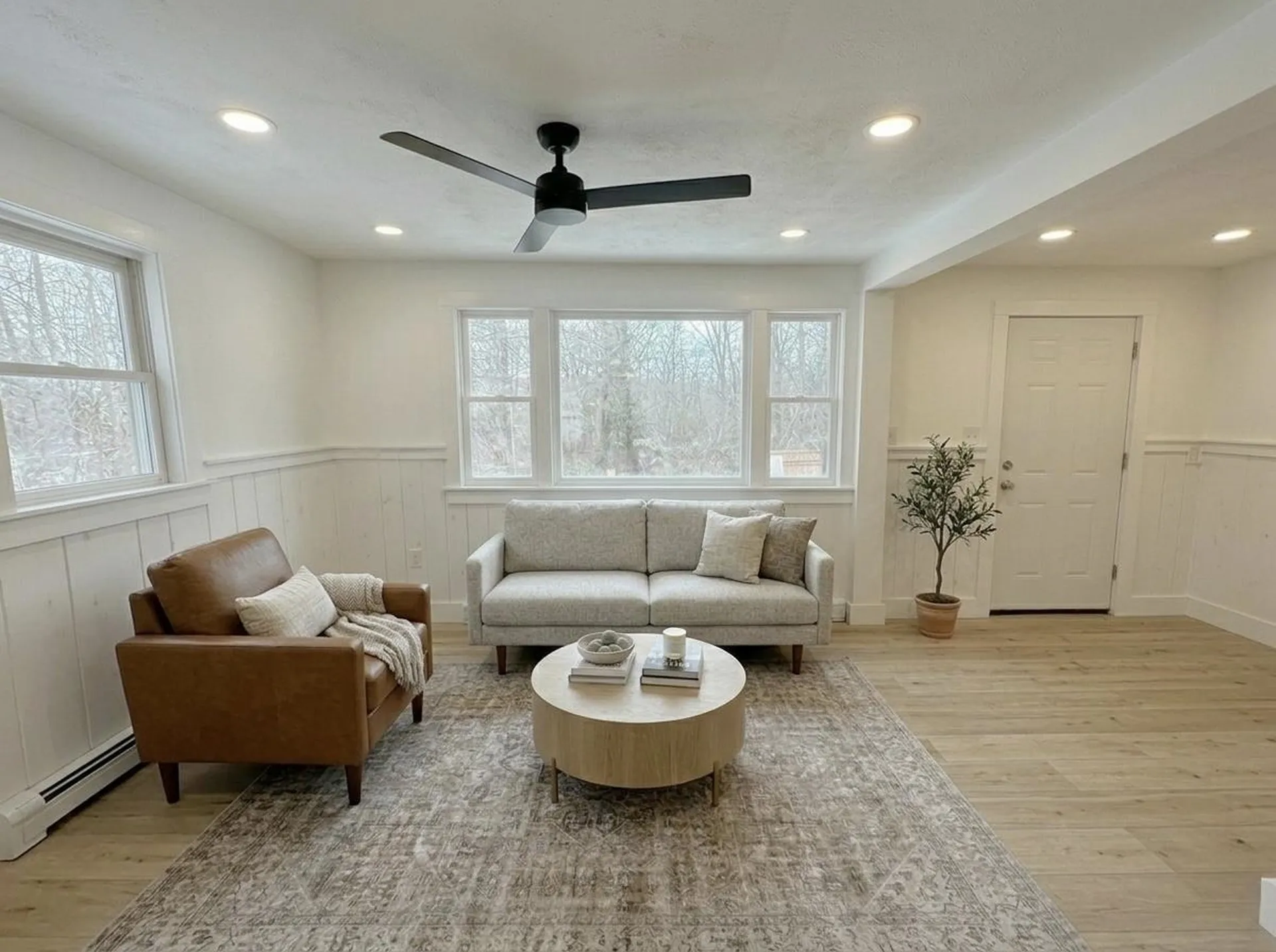 27 A Street Franklin NH 03235