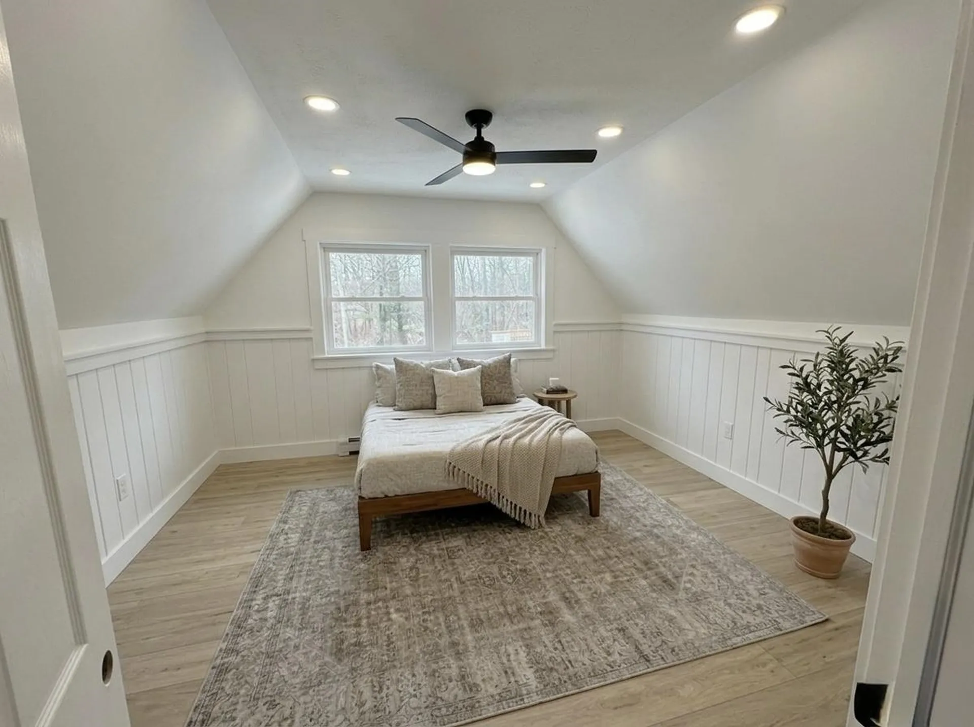 27 A Street Franklin NH 03235