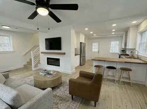 27 A Street Franklin NH 03235