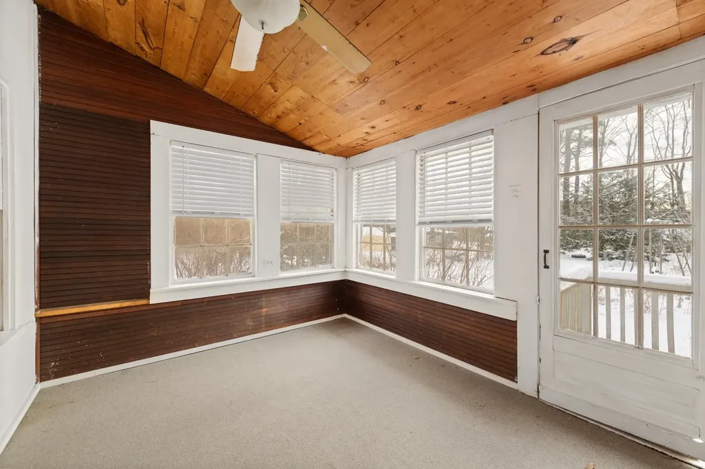 8 Avery Road Campton NH 03223