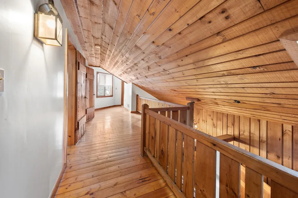 8 Avery Road Campton NH 03223