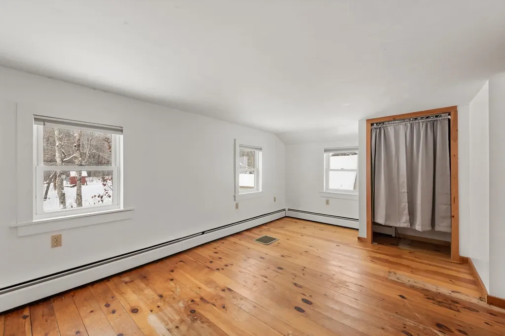 8 Avery Road Campton NH 03223