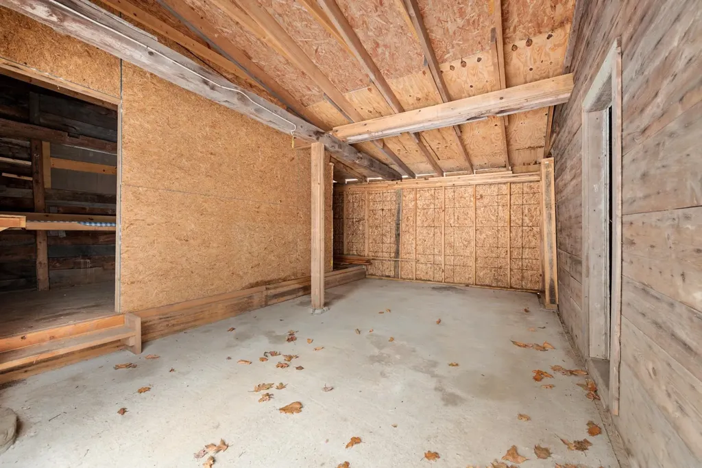 8 Avery Road Campton NH 03223