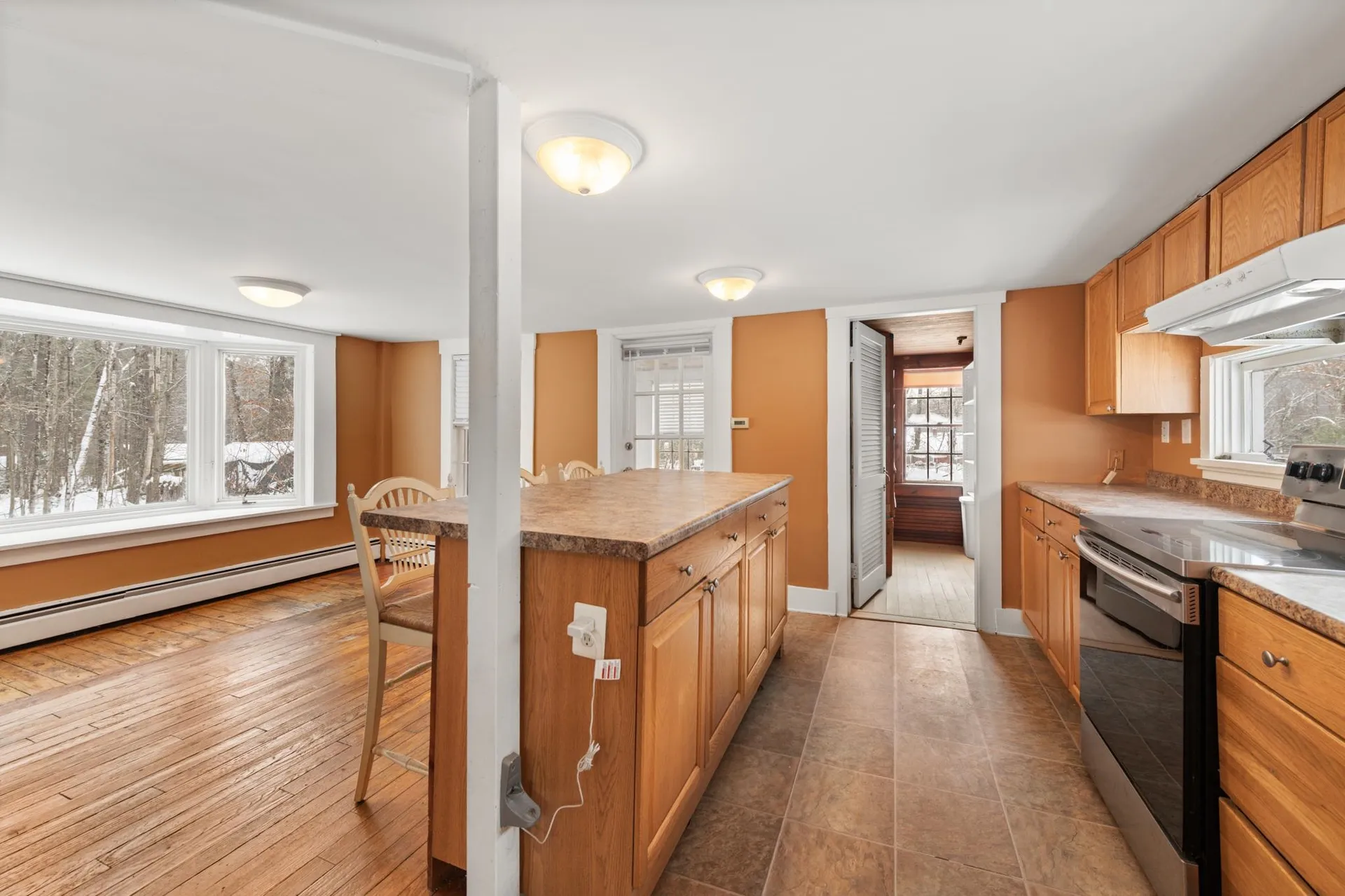 8 Avery Road Campton NH 03223