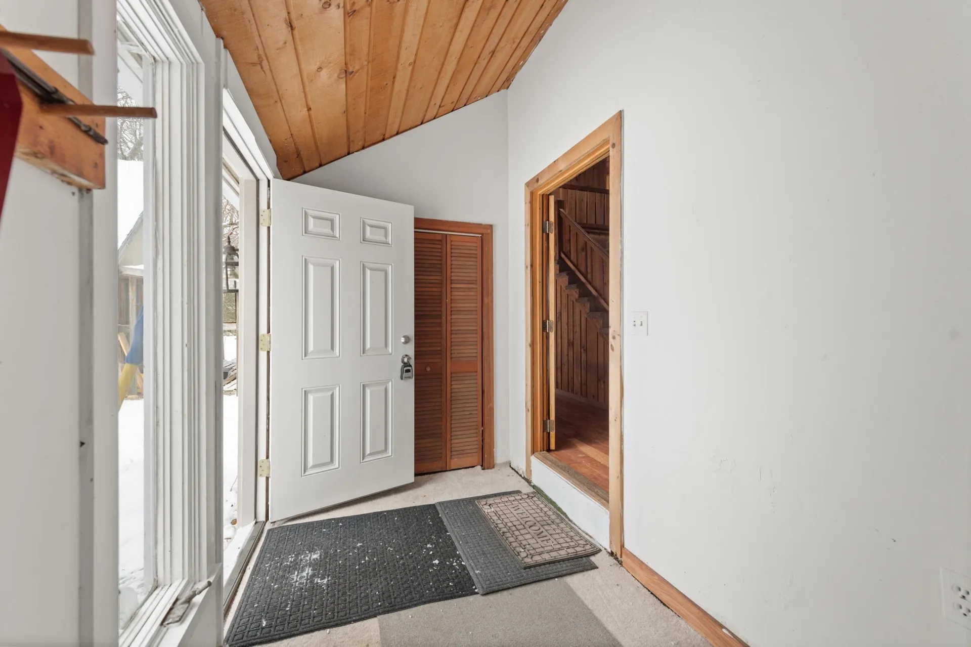 8 Avery Road Campton NH 03223