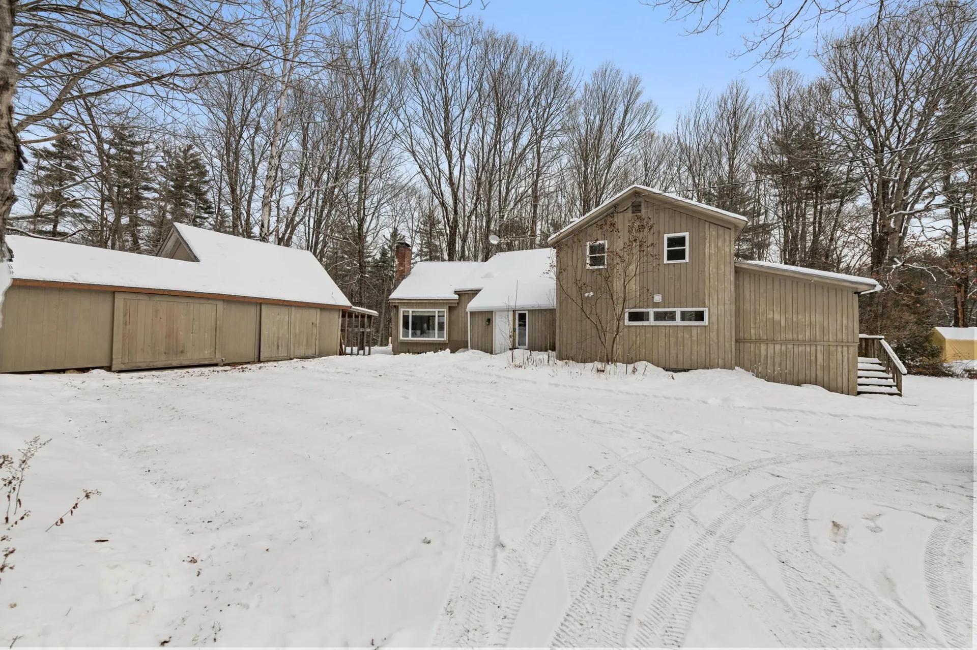 8 Avery Road Campton NH 03223