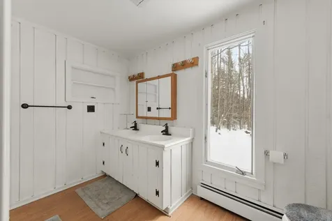 8 Avery Road Campton NH 03223