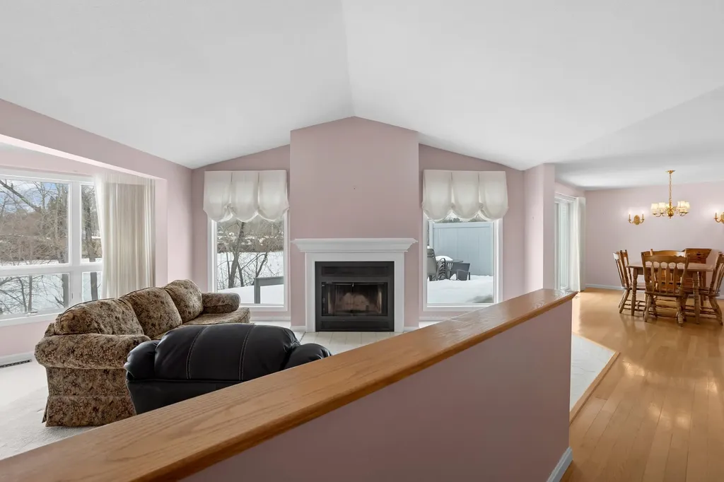 79 Walden Pond Drive Nashua NH 03064