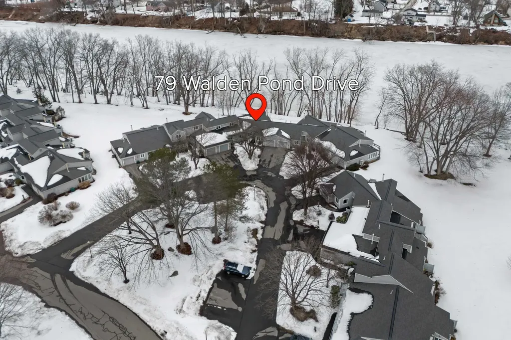 79 Walden Pond Drive Nashua NH 03064