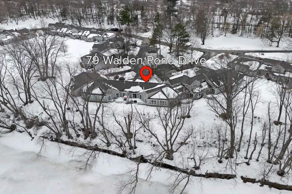 79 Walden Pond Drive Nashua NH 03064