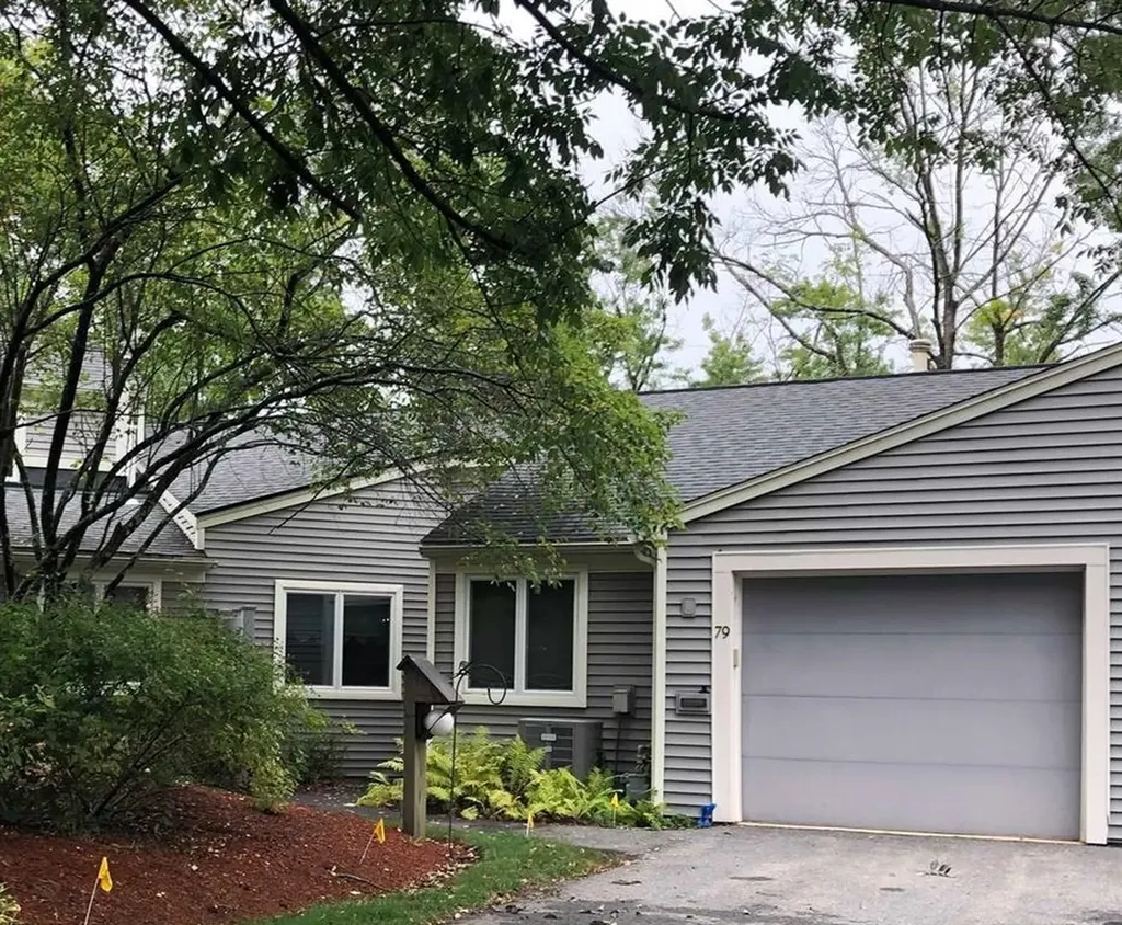 79 Walden Pond Drive Nashua NH 03064