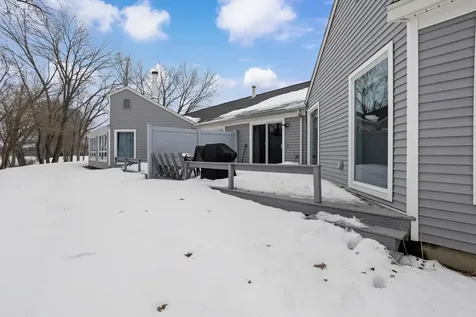 79 Walden Pond Drive Nashua NH 03064