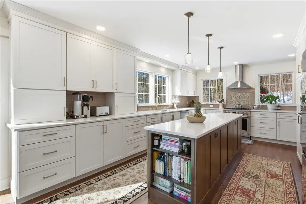 557 Bennett Hill Road Shaftsbury VT 05262