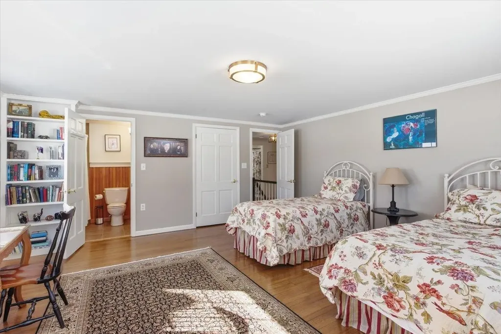 557 Bennett Hill Road Shaftsbury VT 05262