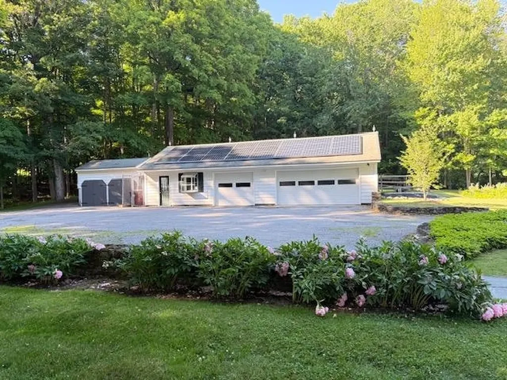 557 Bennett Hill Road Shaftsbury VT 05262