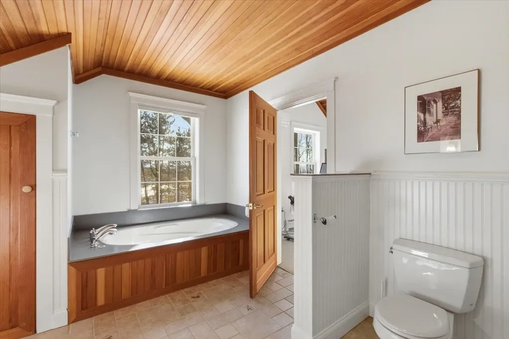 557 Bennett Hill Road Shaftsbury VT 05262