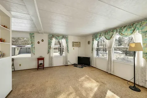 20 Fairfield Drive Concord NH 03301