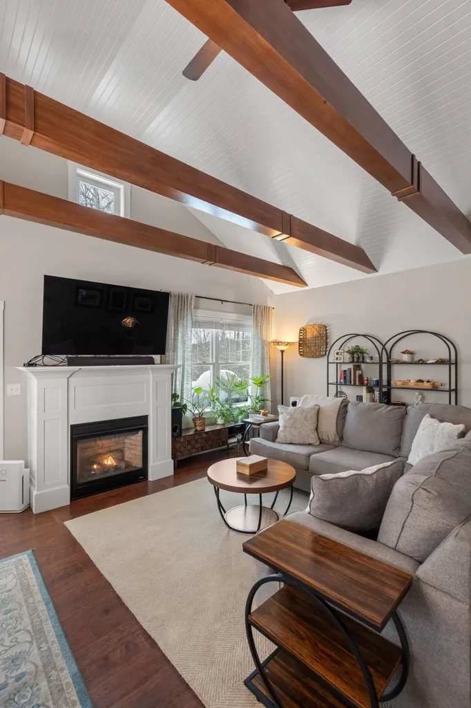 1 Firefly Landing Newmarket NH 03857