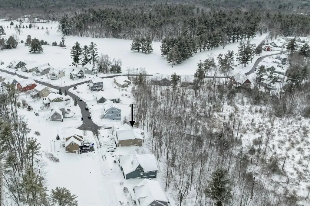 1 Firefly Landing Newmarket NH 03857