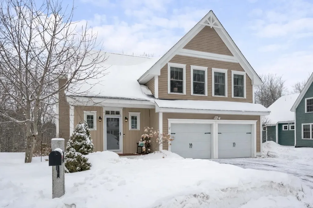 1 Firefly Landing Newmarket NH 03857