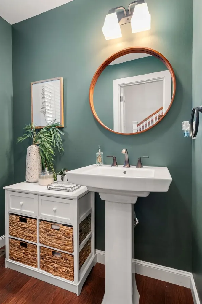 1 Firefly Landing Newmarket NH 03857