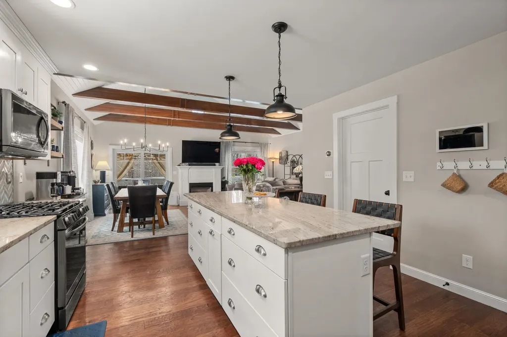 1 Firefly Landing Newmarket NH 03857