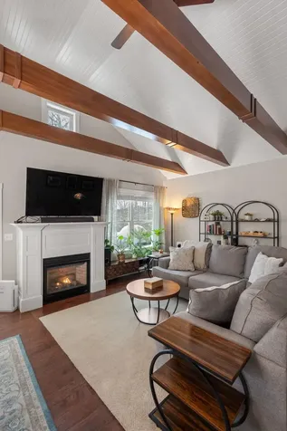 1 Firefly Landing Newmarket NH 03857