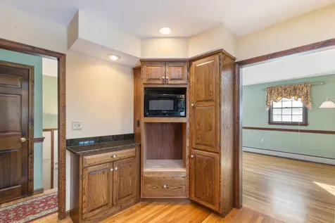 320 Post Road Greenland NH 03840