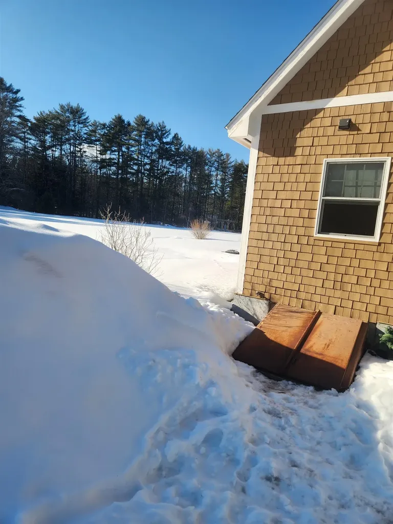 143 Village Road Surry NH 03431