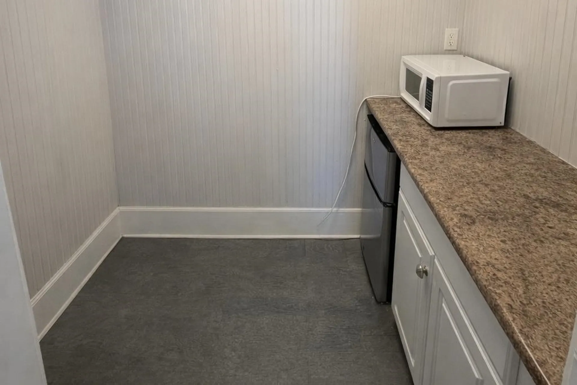 369 Islington Street Portsmouth NH 03801