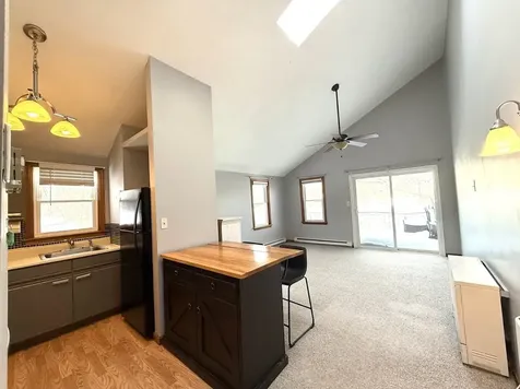 21 Plaza Village Road Plymouth NH 03264