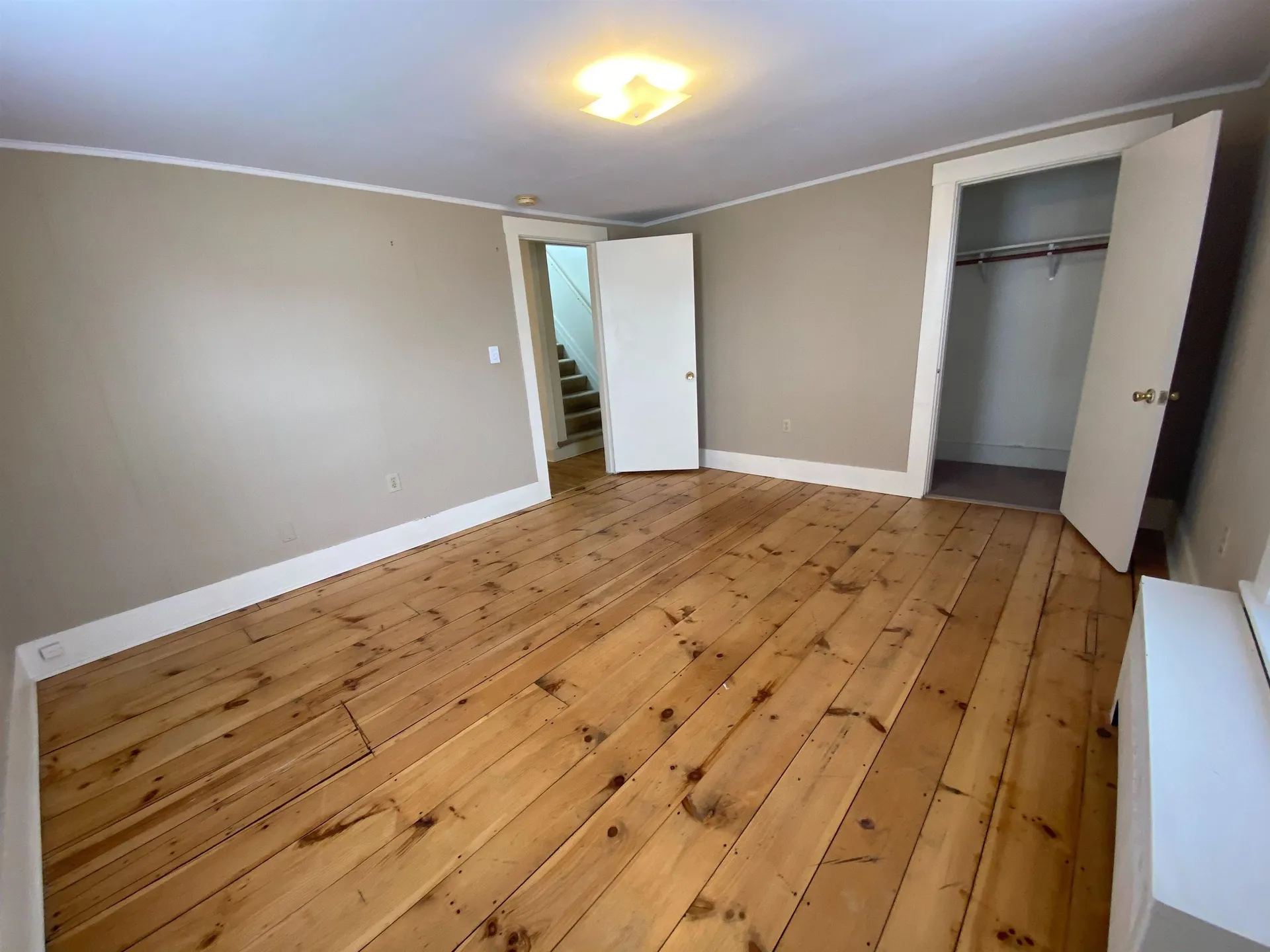 33-35 Elm Street Newmarket NH 03857